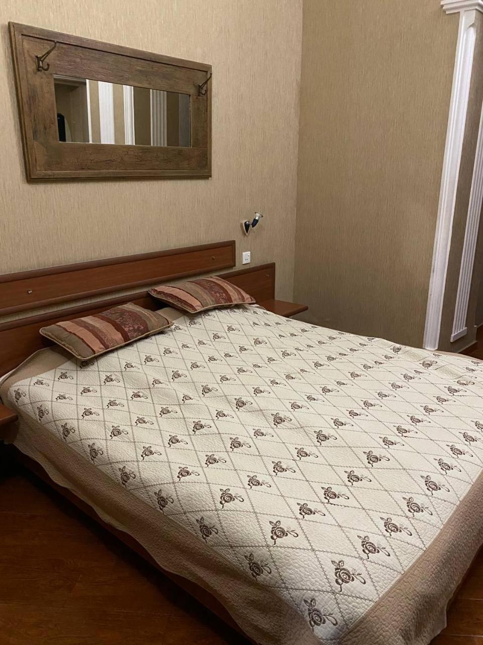 Hotel Pavo 第比利斯 外观 照片
